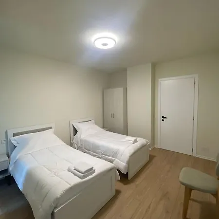 Margen - Center * Tirana