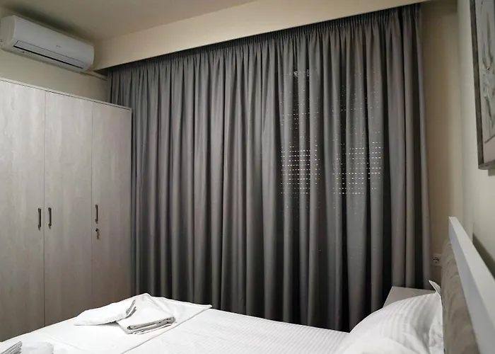 Margen - Center * Tirana