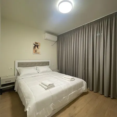 Margen - Center * تيرانا