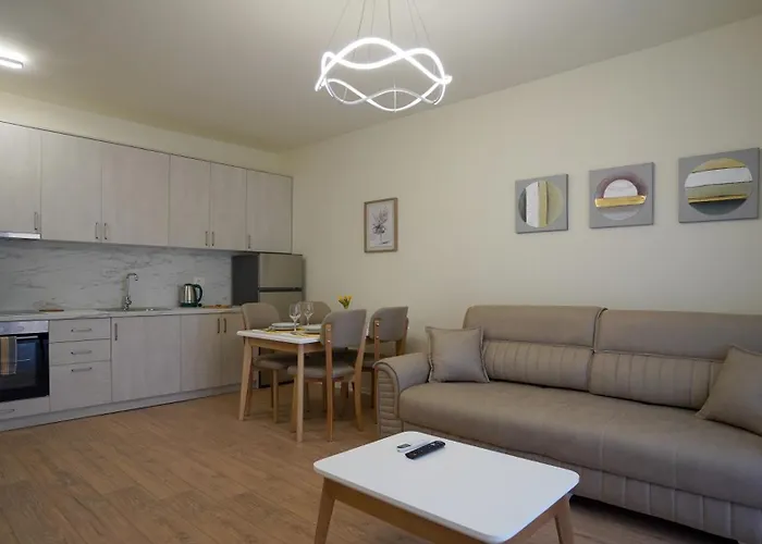 Margen - Center Apartman Tirana